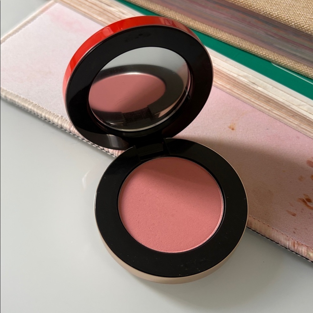 MAKE beauty skin mimetic microsuede blush Cosmic - Picture 3 of 7